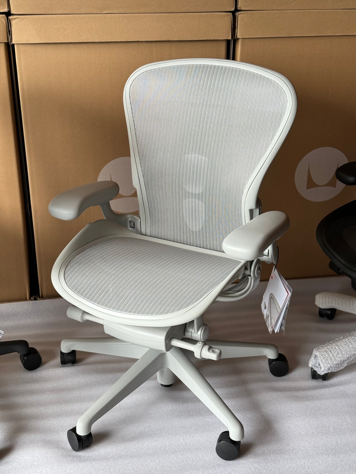 Aeron Chair - Mineral Satin Aluminium Base (12 Year Warranty)