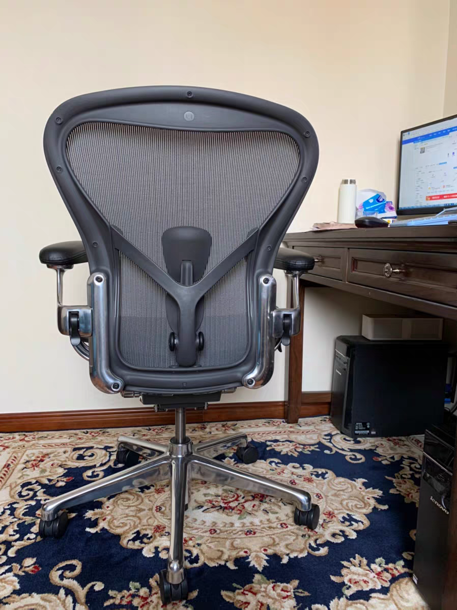 Aeron Chair - Mineral Polished Aluminium base/frame (12 Year Warranty)